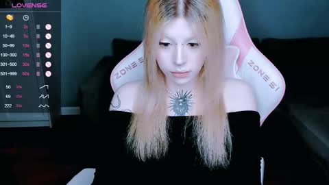 succubus_leslie online show from November 11, 11:02 pm