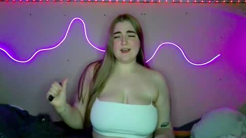 Sue  online show from February 6, 6:51 am