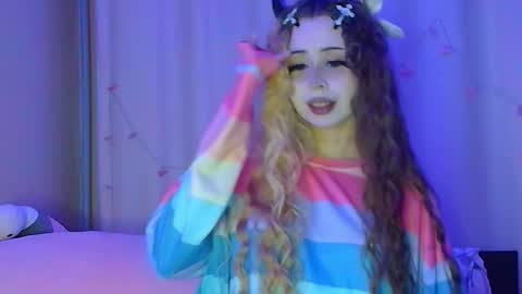 Sue online show from October 23, 9:10 pm