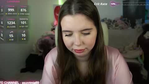 Mia online show from October 25, 9:21 pm