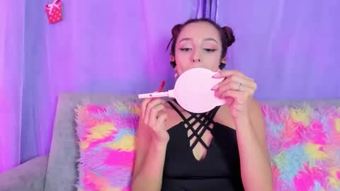 sofii online show from April 1, 4:15 pm