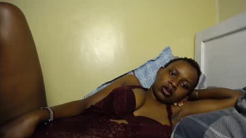 sugarsmile3 online show from February 26, 1:37 am