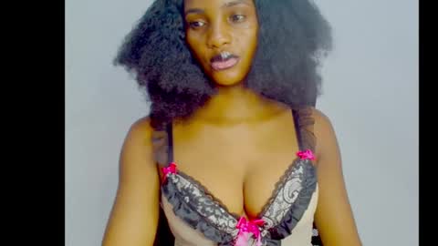 Ivy online show from November 18, 10:38 am