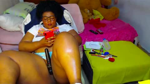 Cami   Back in 2 hours online show from December 20, 6:19 am