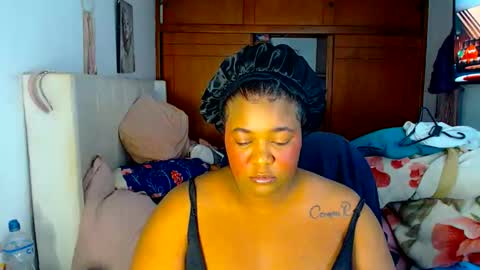 Cami   Back in 2 hours online show from December 18, 6:18 am