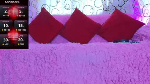    online show from December 17, 6:01 pm