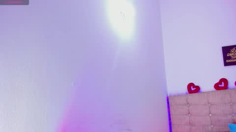 summer_girls01 online show from November 16, 3:41 am