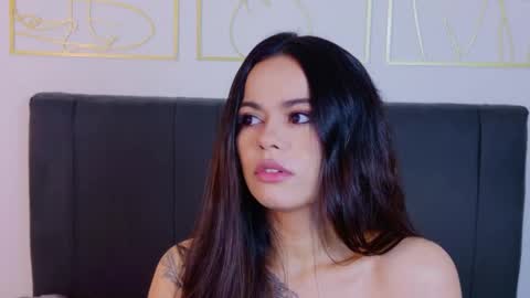 OnlyFans summer holiday online show from April 17, 6:04 am