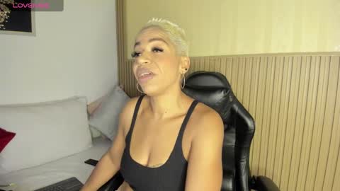 Snapshot of summer_night_ chatting on September 14, 1:09 pm Summer online show from September 14, 1:09 pm