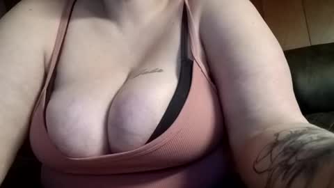 Summer Divine online show from February 11, 6:40 am