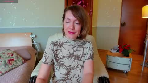 summerliza online show from April 13, 2:40 pm