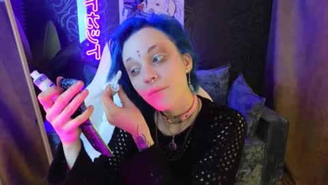 Sandy online show from January 10, 1:43 am