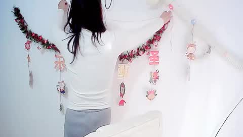 Snapshot of sun_yummy chatting on December 19, 4:13 am Lucis online show from December 19, 4:13 am