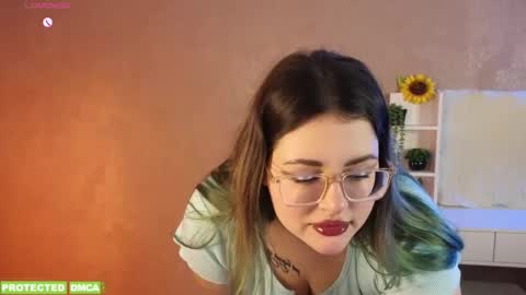 Tina. Im topless model  online show from October 15, 3:14 pm