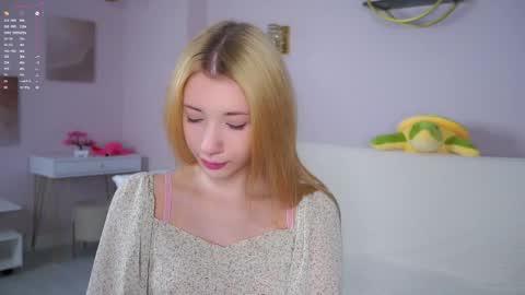 Lily online show from February 7, 2:43 pm