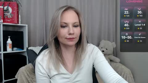 Naomi online show from January 6, 1:26 pm