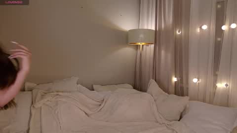 Risha online show from January 18, 5:15 am