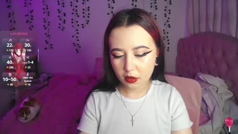 Snapshot of sunset_pienk chatting on March 12, 3:13 am Sunset online show from March 12, 3:13 am
