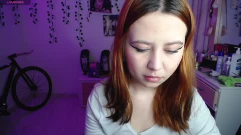 Snapshot of sunset_pienk chatting on October 15, 11:18 pm Sunset online show from October 15, 11:18 pm
