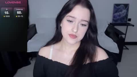 sunshine_j online show from November 12, 7:45 pm