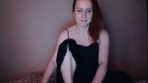Annie online show from July 30, 6:09 pm
