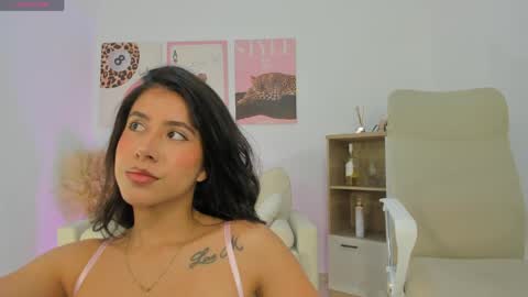 Sussan Monroe online show from April 18, 9:12 am