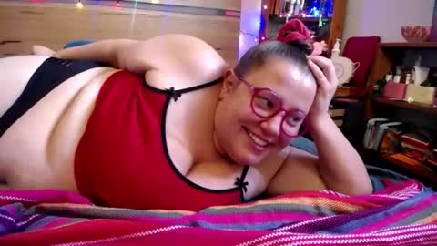 suzie stardust online show from February 13, 4:03 am