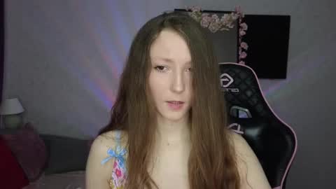 Snapshot of sweeet_lilit chatting on March 8, 11:49 pm SwitLilit online show from March 8, 11:49 pm