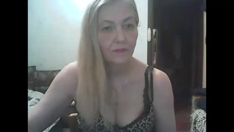 sweet4blonde67 online show from January 29, 5:56 pm