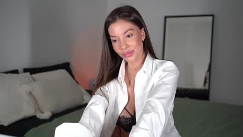 Dorothea online show from December 31, 4:04 pm