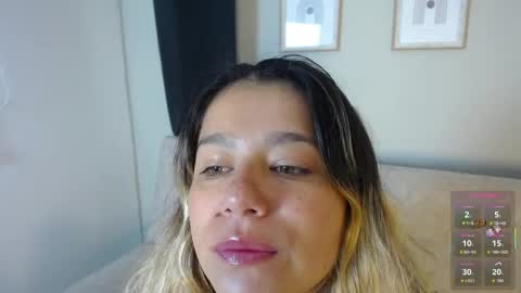 Bella Valery online show from April 9, 12:32 pm