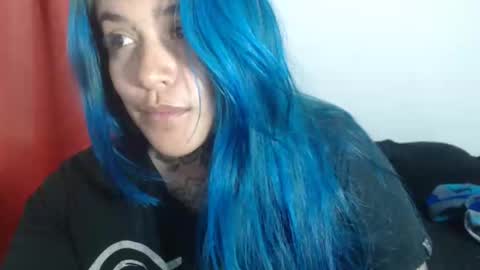 Snapshot of sweet_bubblee chatting on February 25, 12:14 am Bubbles online show from February 25, 12:14 am