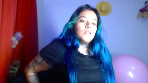 Bubbles online show from February 11, 1:53 am