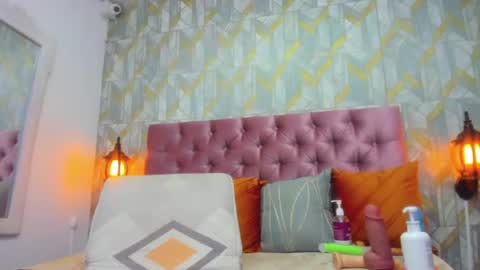 sweet_candy_sex1 online show from July 5, 3:35 am