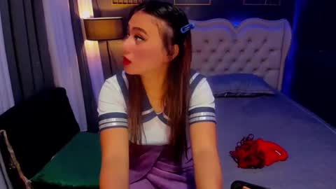 sweet_candyxz online show from March 1, 8:45 am