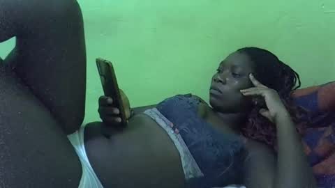 sweet_cherie1 online show from April 16, 9:39 pm