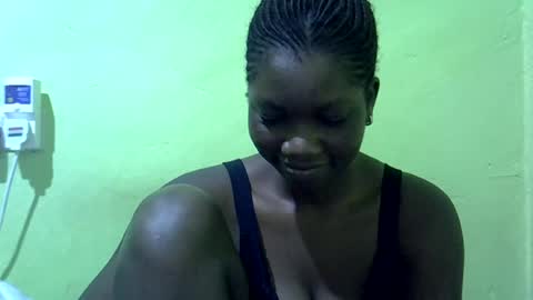 sweet_cherie1 online show from June 18, 6:04 am