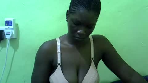 sweet_cherie1 online show from June 14, 5:41 am
