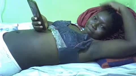 sweet_cherie1 online show from April 5, 4:17 pm