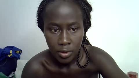 sweet_diva19 online show from November 6, 9:42 pm