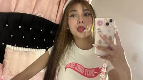 Hannah online show from July 20, 10:39 am