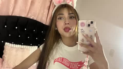 Hannah online show from July 15, 2:05 am