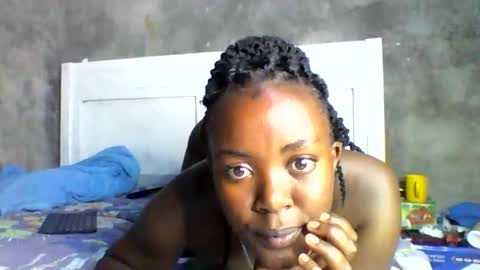 kiki online show from May 26, 7:46 pm
