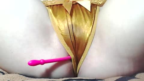 Kitten online show from May 26, 6:46 am