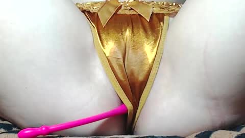 Kitten online show from June 5, 10:32 am