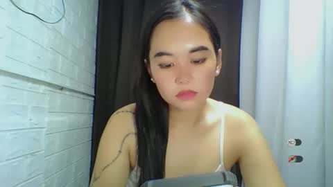 Snapshot of sweet_laika chatting on September 9, 1:38 am LAIKA online show from September 9, 1:38 am