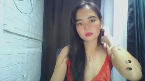 Snapshot of sweet_laika chatting on September 12, 5:41 am LAIKA online show from September 12, 5:41 am