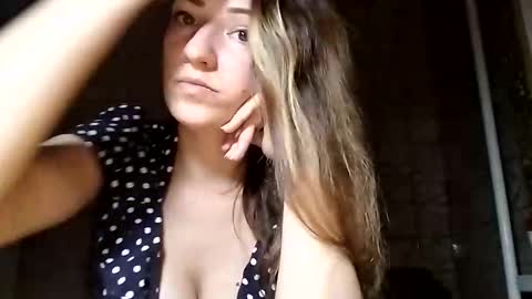 Anna online show from March 11, 6:30 pm