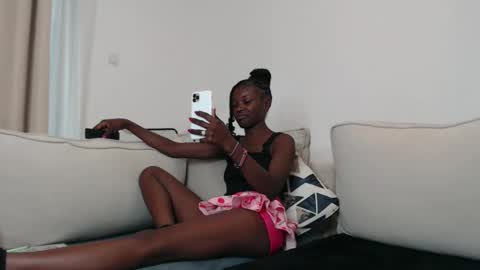 sweet_little_sin online show from March 20, 9:03 am