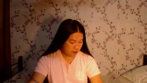 Dimple online show from February 3, 6:23 pm